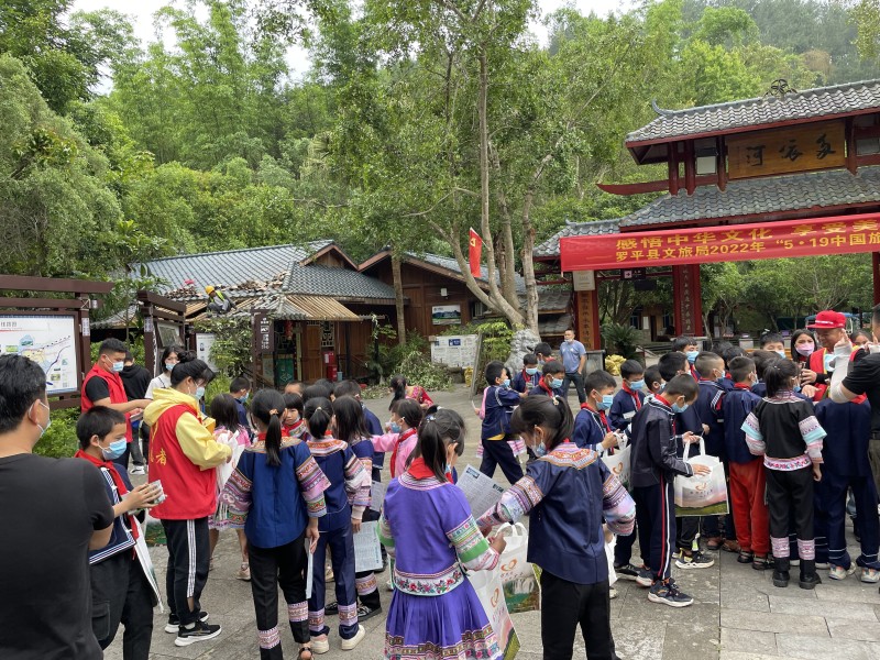 1653265430112258.jpg 2e18676ce0859bfcc3de6ecd898abeb.jpg