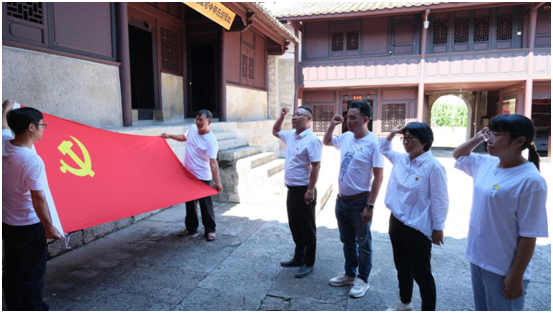 1658886574859159.jpg 1658886261822.jpg