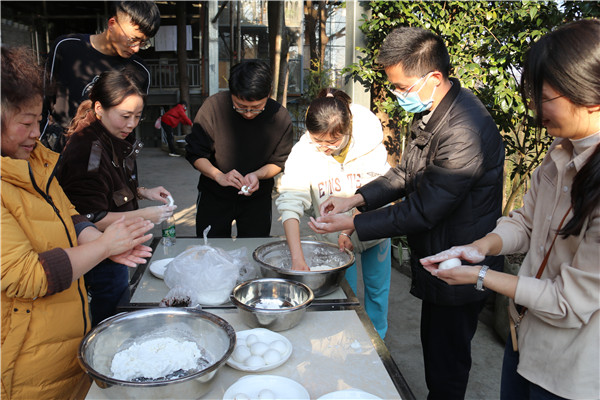 1675222001403555.jpg 1月31日,罗平县审计局开展“我们的节日·元宵节”活动(4).JPG