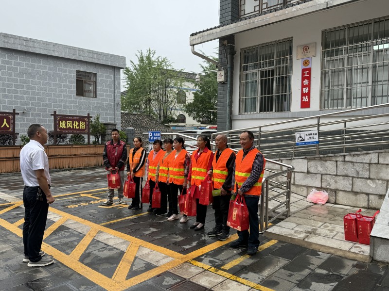 1715914171304625.jpg 0.jpg