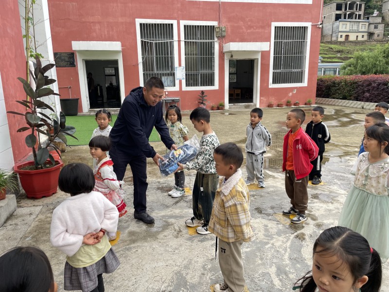 1717121472523732.jpg 01.jpg