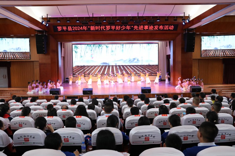 1719801963825753.jpg 8caabdd48bf585267740c509ec27180.jpg