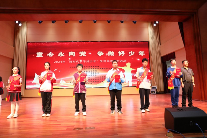 1719802082126509.jpg 66a52360b2e557b93e707c52443e6e0.jpg