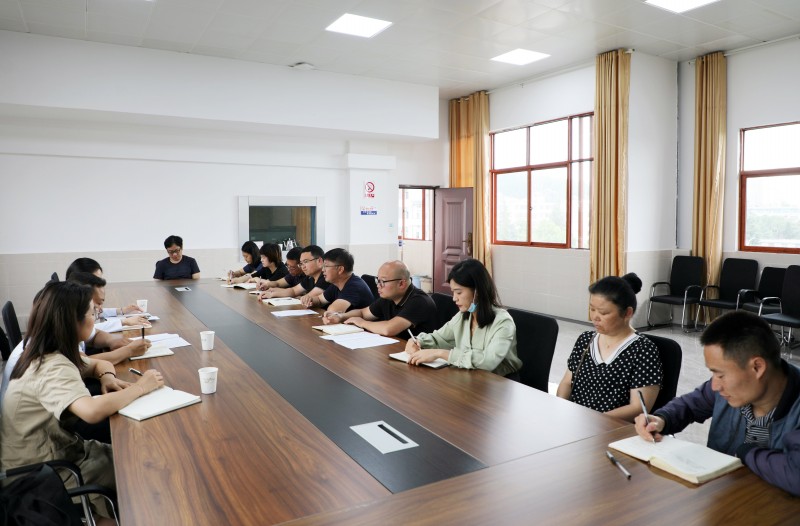 1656031175629671.jpg EV2A4599.JPG