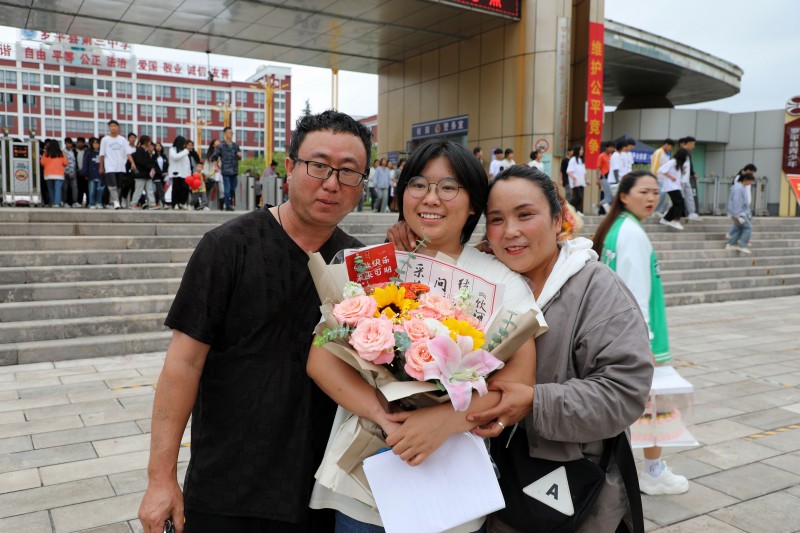 1686294699343373.jpg EV2A8170.JPG