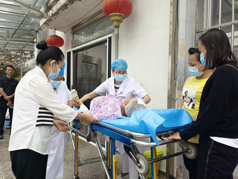 1690511871572102.jpg 37e8589bea95c34f56a82686a518bd1.jpg