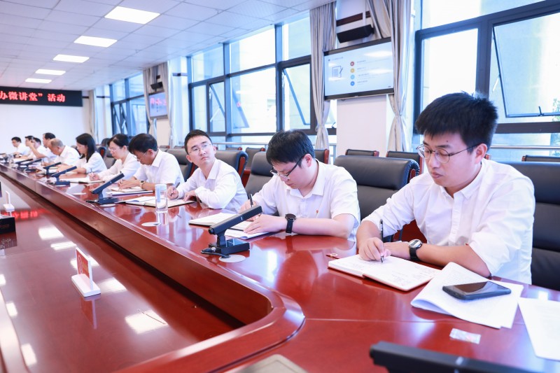 1694997821942245.jpg 2C9A8924.jpg