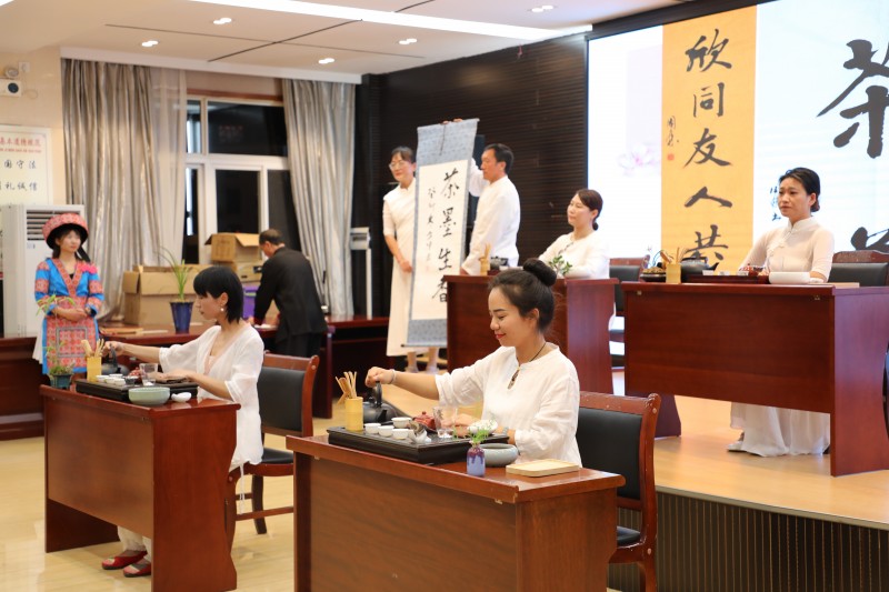 1699843853439642.jpg 5D1A9212.JPG