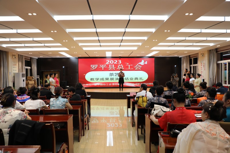 1699843871342918.jpg 5D1A9148.JPG