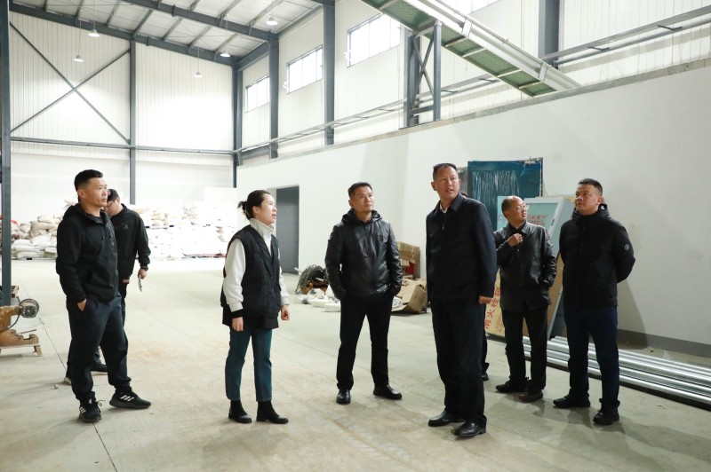 1701650949706860.jpg 1B8A5018.jpg