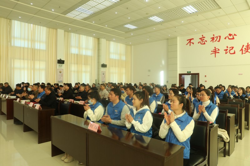 1704439770906121.jpg b160f74df17136601fde3c29c43bb29.jpg