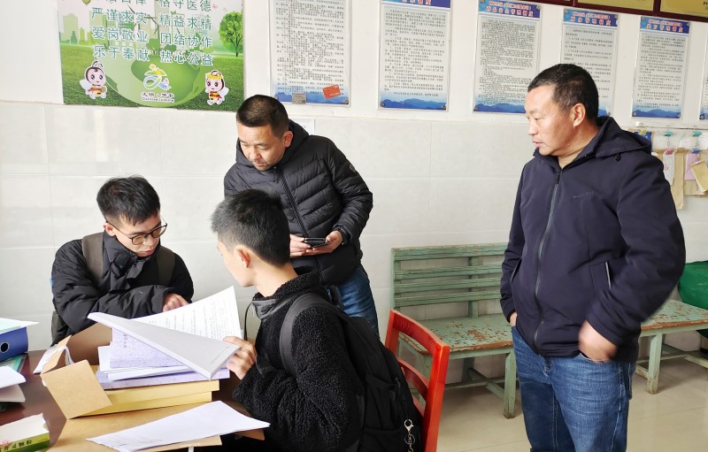 1704946860294272.jpg 2.jpg