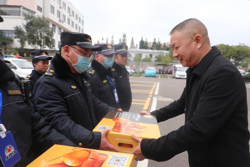 1707810184221953.jpg b53233bdd8942e678f0ffaef1439a7d.jpg