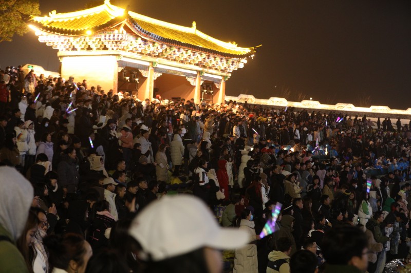 1709513901228299.jpg F04A9325.JPG