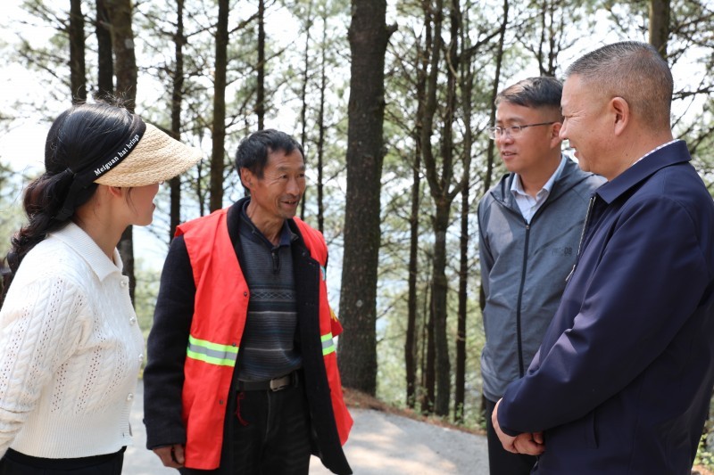 1712738145505730.jpg ddd0ff48d30395d5df2bae55aa11927.jpg