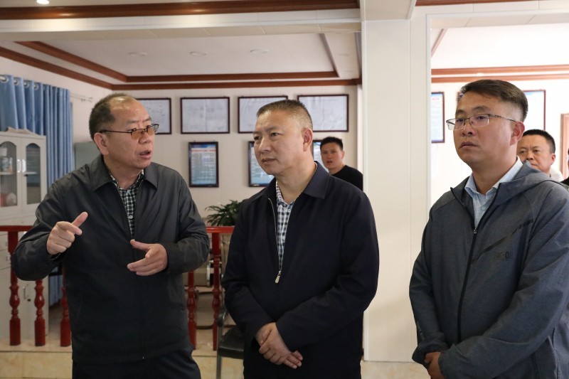 1712738159113478.jpg 88f5ad2eb813bebe20731b2c43637a4.jpg