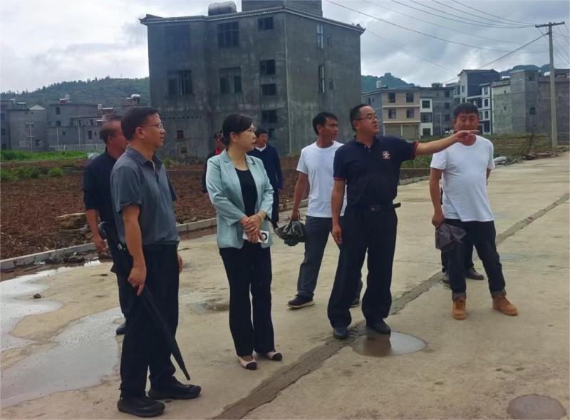 1715840561915863.jpg 960e046bf3c4e8ad41eb4806cde6f55.jpg