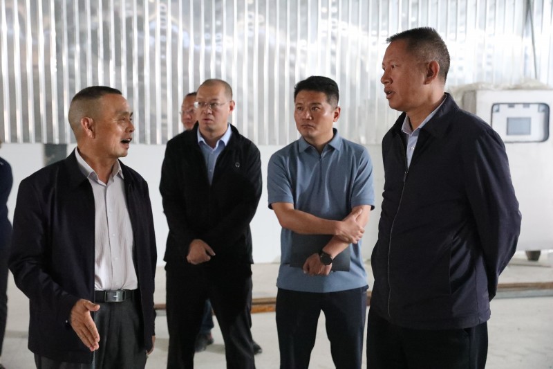 1715841183852414.jpg bfc35da23c4dcafa0c4610a3f3fea6c.jpg