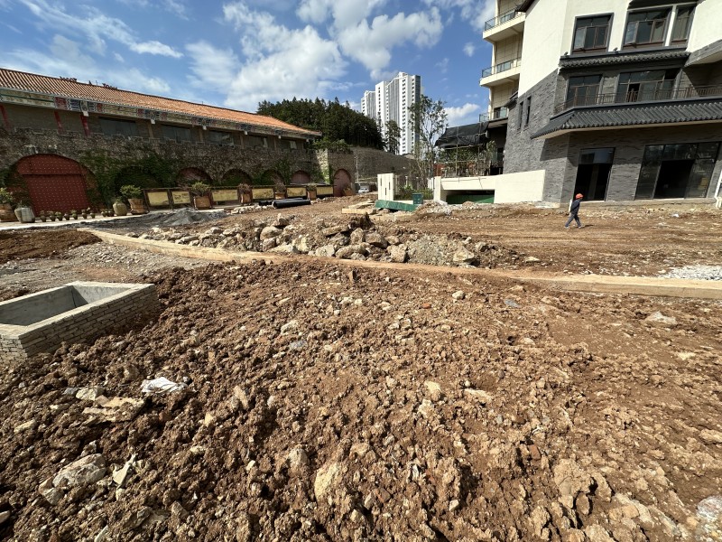 1718335171744232.jpg 隧两端连接线接西关街段.jpg