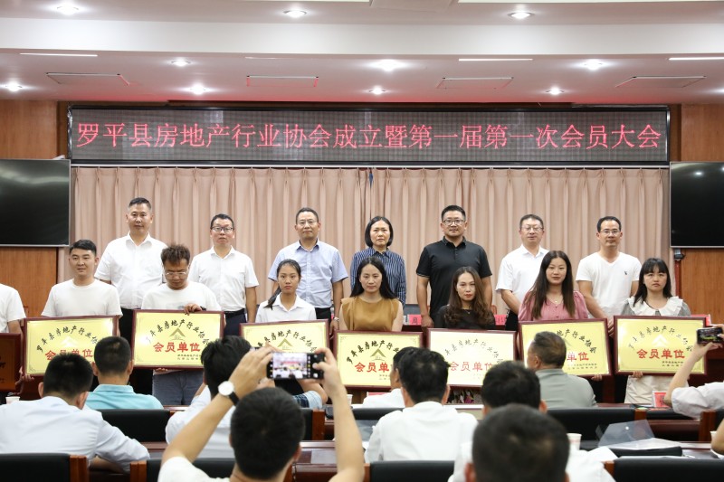 1719295934634662.jpg 1aa64193b7b30f81fd5caa9f7cfd807.jpg