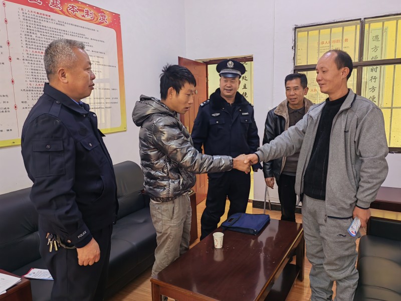 1721961839935861.jpg 0952d002b462e011c0f9a94f1e176d2.jpg