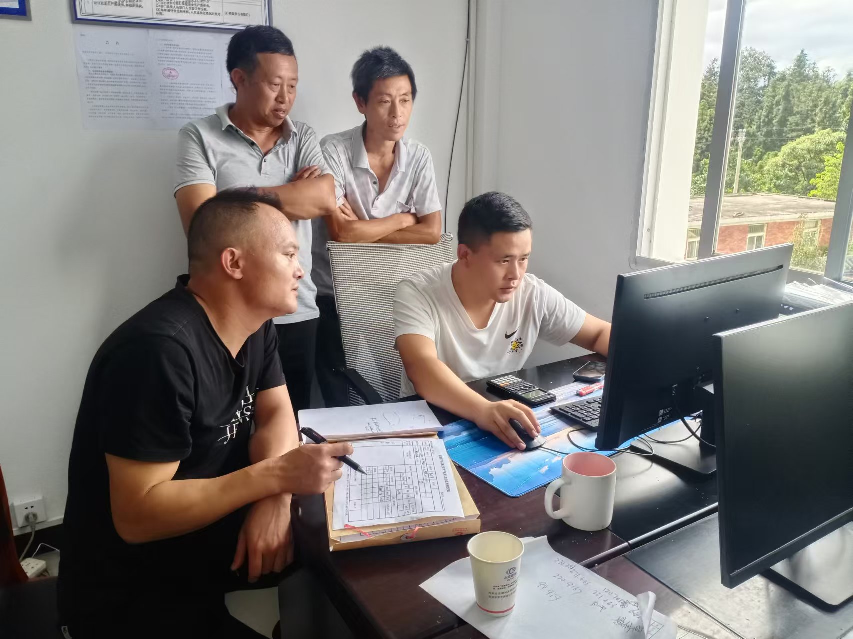 1726800751299522.jpg 2.jpg