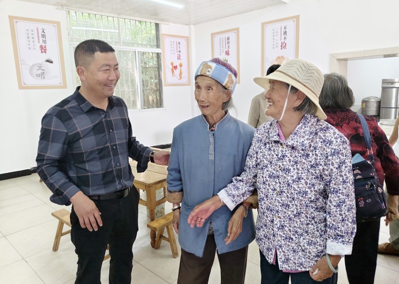 1727570713471441.jpg 4.jpg