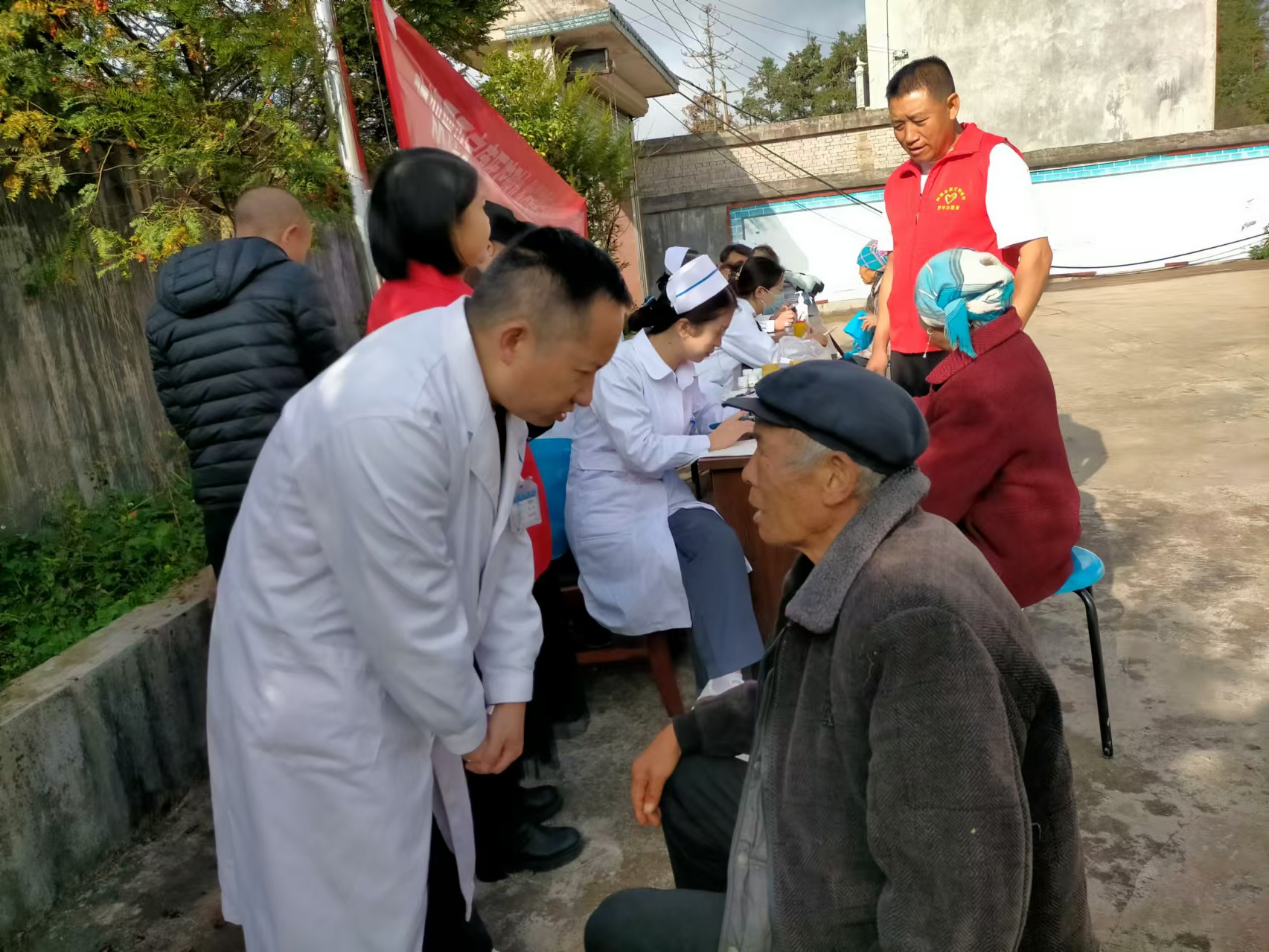 1731483542997448.jpg 07cf4947cdbb02ca14010c244e51536.jpg