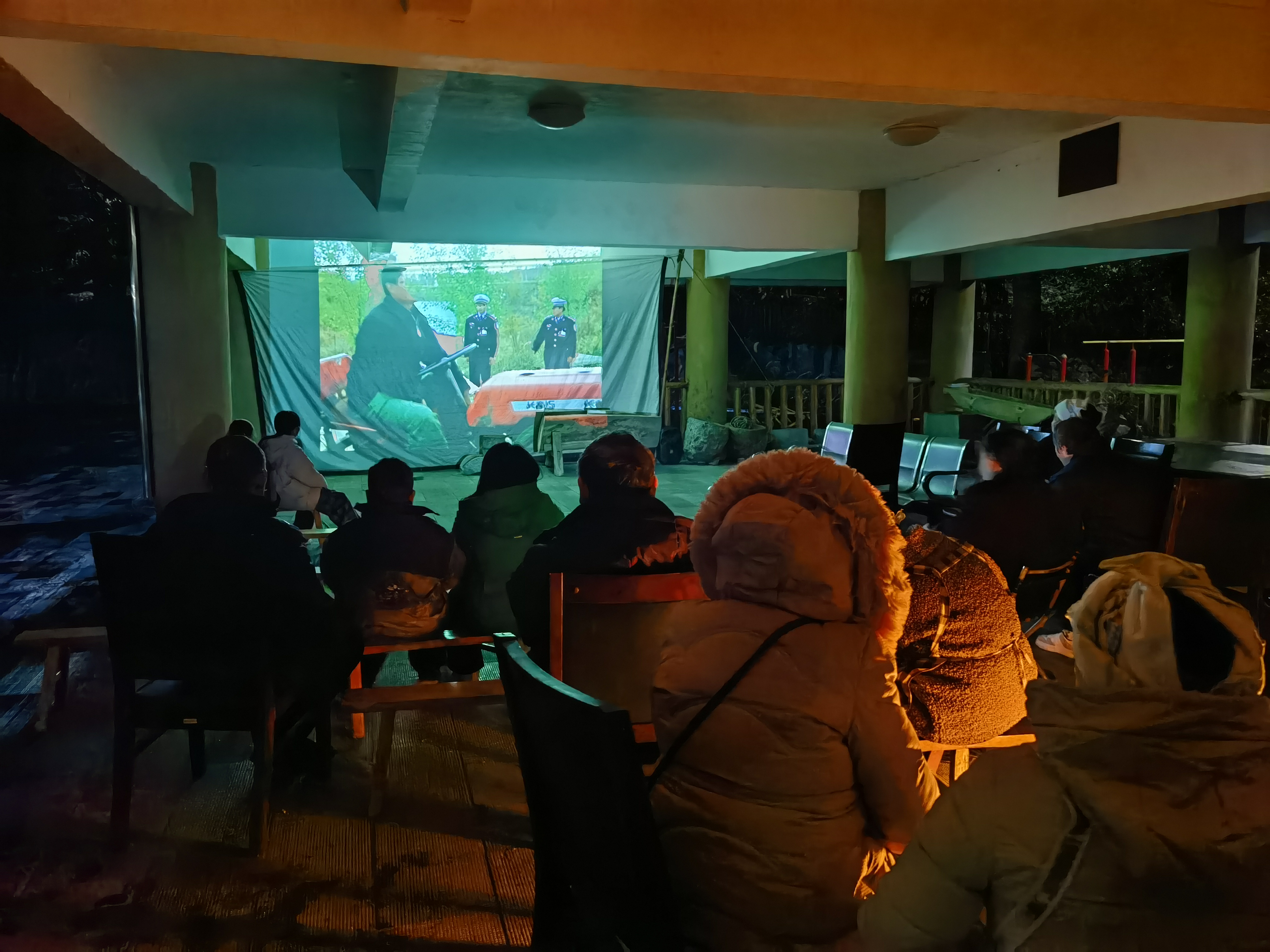 1740102165240320.jpg 9f95f2791392dea043b8d1d8a16da36.jpg