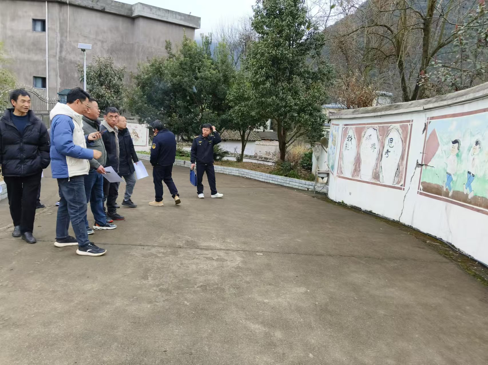 1740541909911438.jpg 7f714c999f2fd3e4461291ecaa6020e.jpg