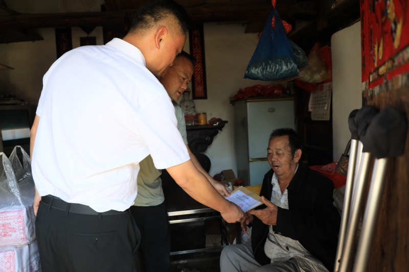 1756718856534331.jpg 002FN9A7110.JPG