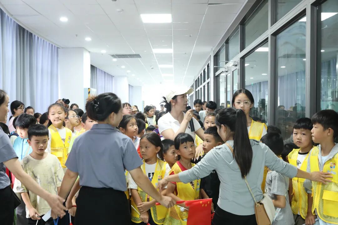 1756955494885300.jpg 3.jpg